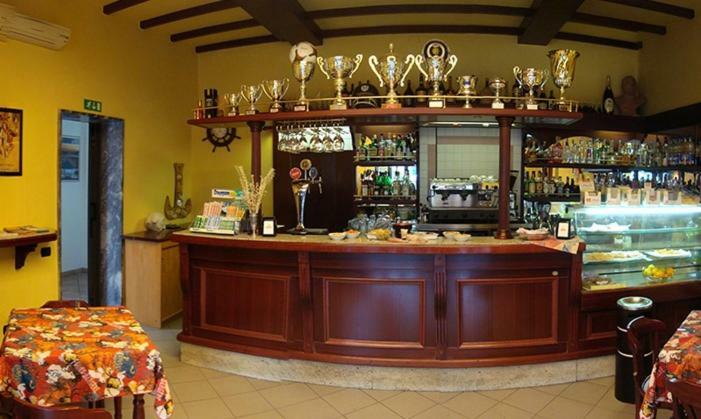 Albergo Antica Luni Exterior photo